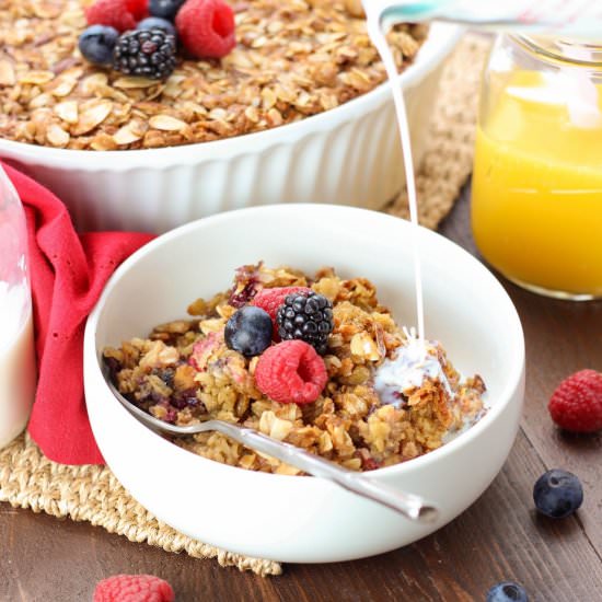 Almond Berry Baked Oatmeal - Recipe photo by mykitchencraze