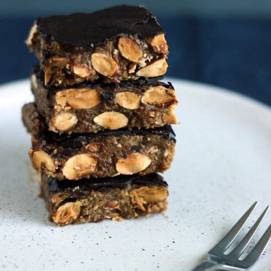 Almond Snickers Slice - Recipe photo by chloemoir_nutrition