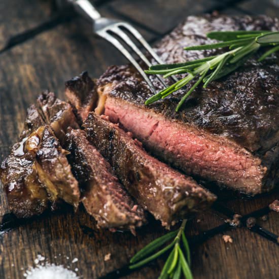 Steak on Arugula with Balsamic - Recipe photo by MomsKitchenHandbook