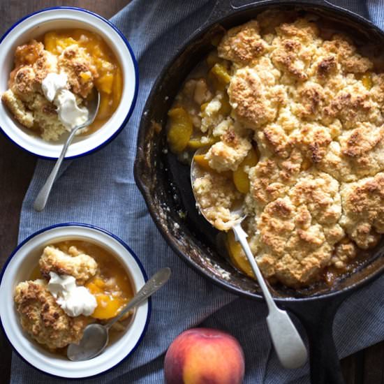 Perfect Peach Cobbler - Recipe photo by mattersofthebelly