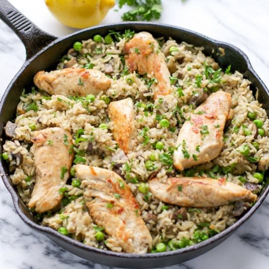 ONE PAN CHICKEN AND BROWN RICE - Recipe photo by lslfunblog