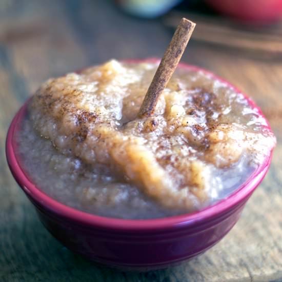 Homemade Crock-pot Applesauce - Recipe photo by cookingdivine