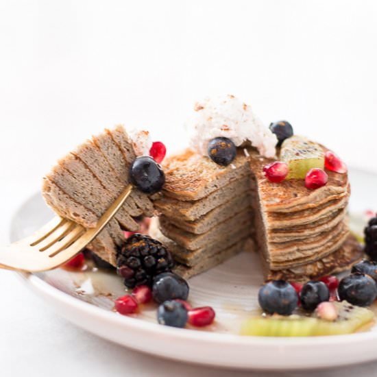 3-Ingredient Blender Pancakes - Recipe photo by honestlynourished