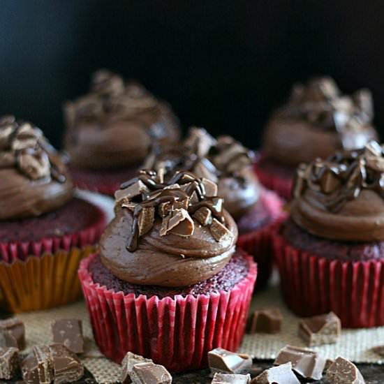 Nutella Red Velvet Cupcakes - Recipe photo by yummycrumble