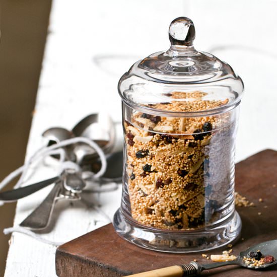 Homemade Amaranth Granola - Recipe photo by DeniseRenee