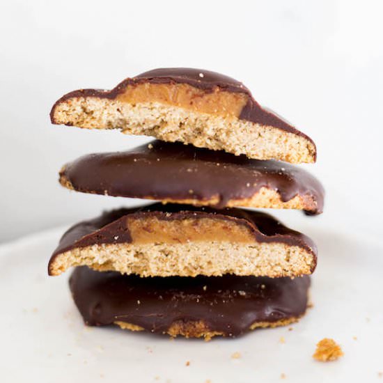 Gluten Free Vegan Tagalongs - Recipe photo by fooduzzi