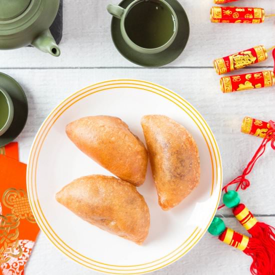Fried Red Bean Puffs - Recipe photo by Lokness