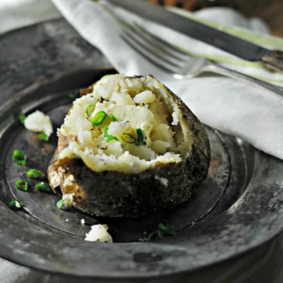 Perfect Steakhouse Baked Potato - Recipe photo by loavesanddishes