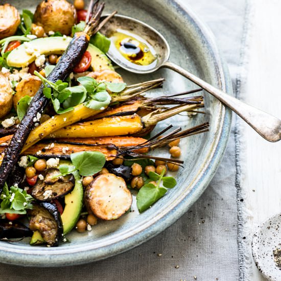 Easy Harissa Veggie Bowl - Recipe photo by theluminouskitchen