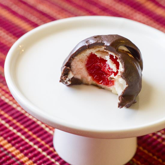 Homemade Chocolate Covered Cherries - Recipe photo by Homemadeforelle
