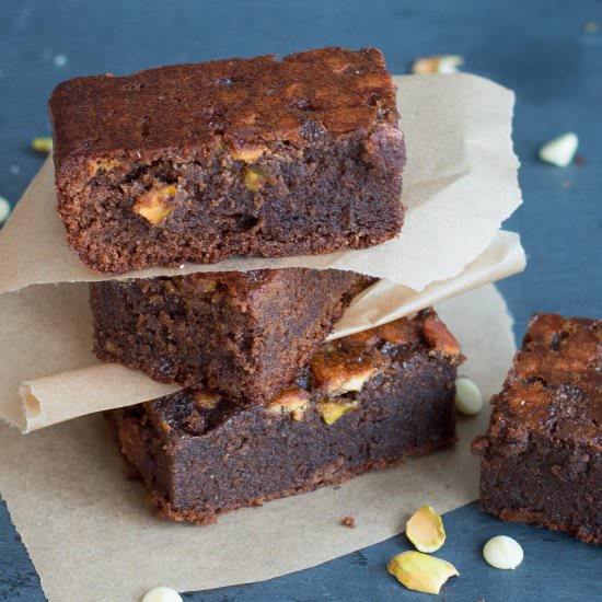Chocolate Pistachio Brownies - Recipe photo by foodandfitnessalways