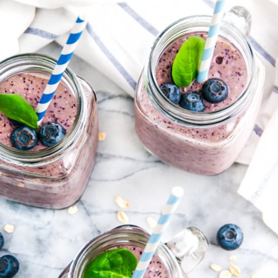 Blueberry Power Smoothie - Recipe photo by Aberdeenskitchen