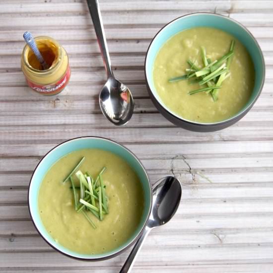 Mustard soup with leek - Recipe photo by FlyingFoodie