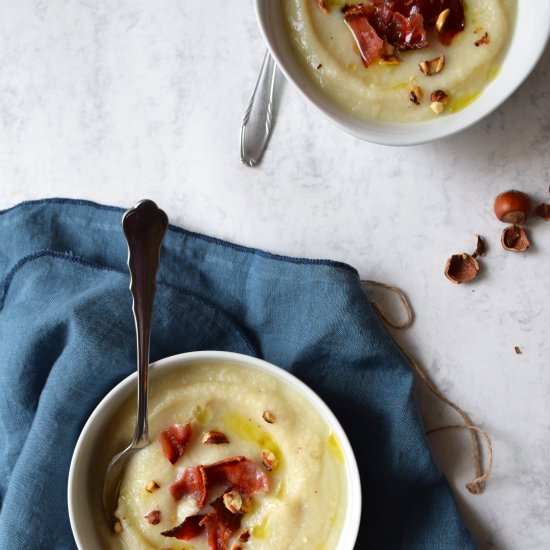 Cauliflower cream - Recipe photo by inthemoodforfood
