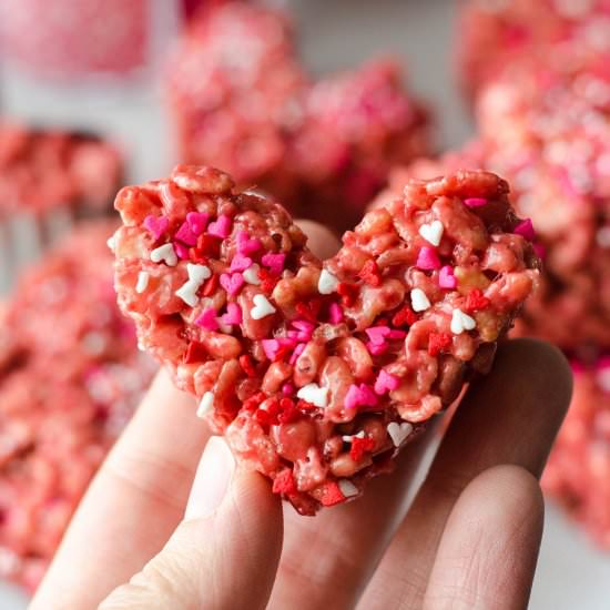 red velvet rice krispies treats - Recipe photo by freshaprilflours