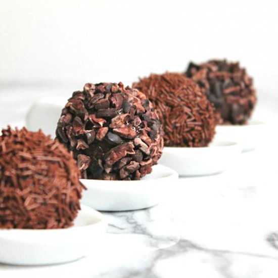 Brazilian Chocolate Truffles - Recipe photo by Marnely Rodriguez