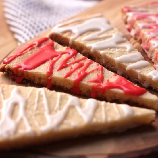 Shortbread - Recipe photo by seeksatiation