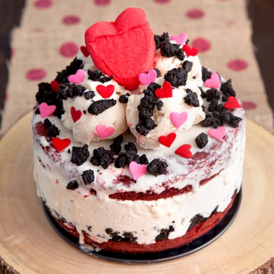 Red Velvet Ice Cream Cake - Recipe photo by browniebites
