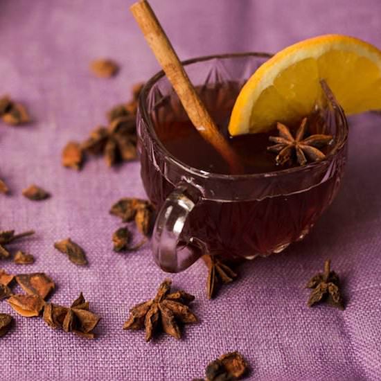 Non-Alcoholic Mulled Wine - Recipe photo by HappyGut
