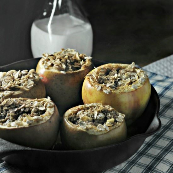 Apple Pie Baked Apples - Recipe photo by loavesanddishes