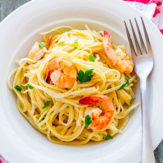 Creamy Linguine with Prawns - Recipe photo by Priyanka DK
