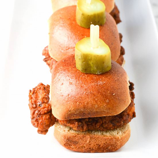 Nashville Hot Chicken Sliders - Recipe photo by mymoderncookery