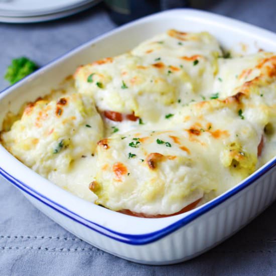 Cheesy Tomato Egg Gratin - Recipe photo by garlic and zest