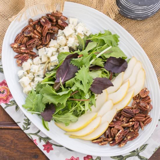 Blue Cheese and Pear Salad - Recipe photo by thatskinnychickcanbake