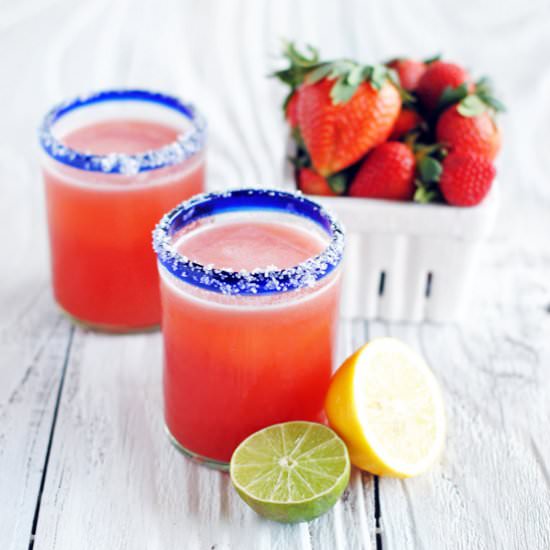 Fresh Strawberry Margaritas - Recipe photo by TheCakeChica