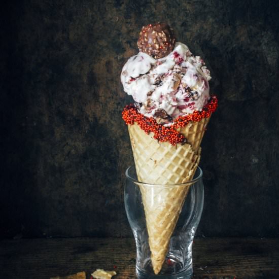 Ferrero Rocher Ice Cream - Recipe photo by sugaretal