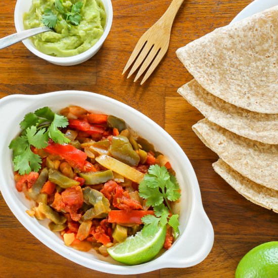 Slow Cooker Veggie Fajitas - Recipe photo by dizzybusyandhungry