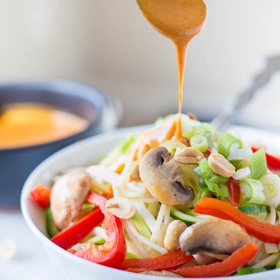 Thai Zucchini Noodle Bowls - Recipe photo by fooduzzi