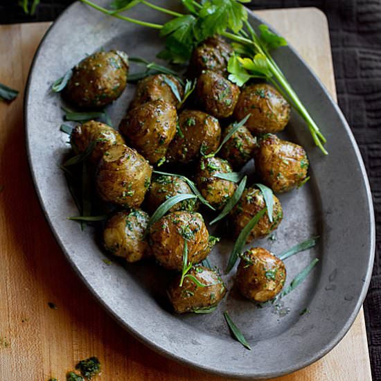 Roasted Jerusalem Artichokes - Recipe photo by SippitySup