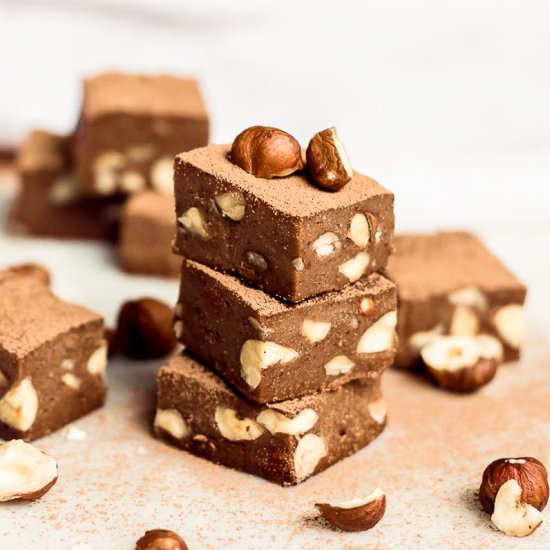 Raw Vegan Nutella Fudge - Recipe photo by happyhealthblog