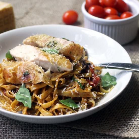 Roasted Tomato and Chicken Pasta - Recipe photo by susanstable