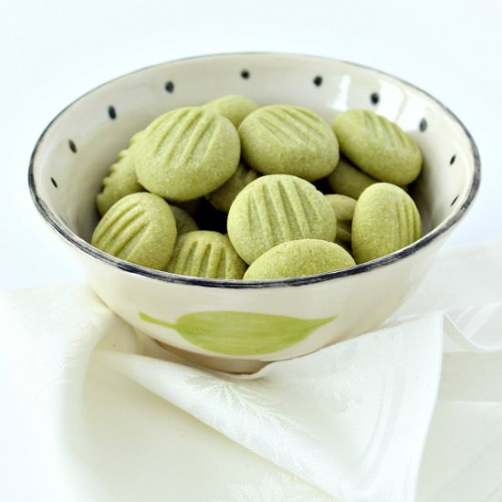 Matcha Tea Shortbread Cookies - Recipe photo by dans_le_lakehouse