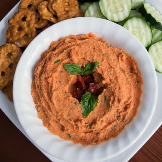 Sun Dried Tomato Basil Hummus - Recipe photo by dianadishes