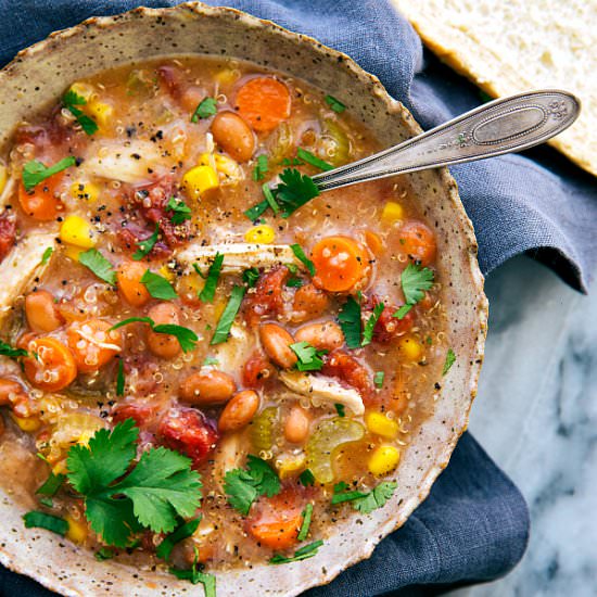 Crockpot Chicken Quinoa Veggie Soup - Recipe photo by chelseasmessyapron