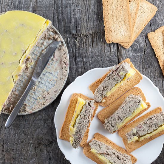 Chicken Liver Pâté - Recipe photo by ohmydish