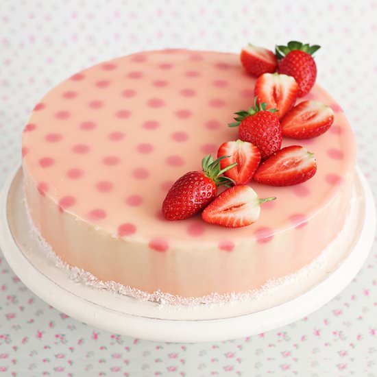 Strawberry and cheese entremet cake - Recipe photo by The_Cookie_Fairy