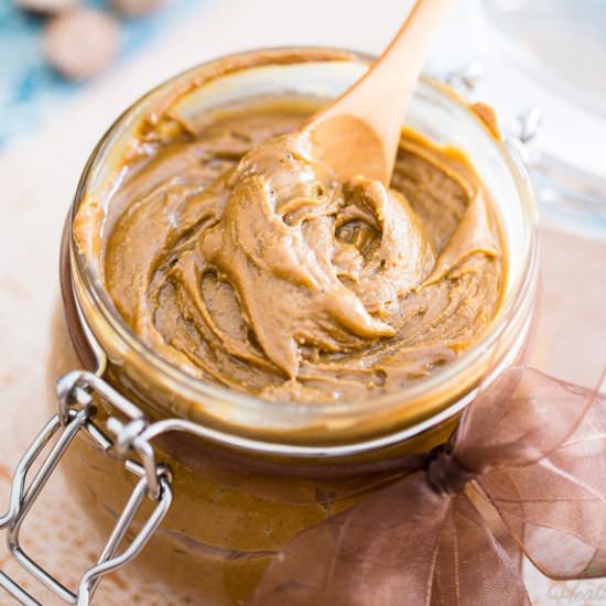 Gingerbread Cookie Butter - Recipe photo by The Healthy Foodie