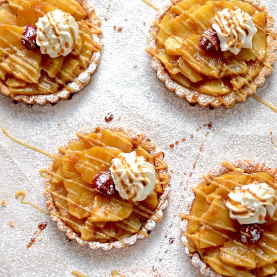 Pineapple Rum Tartlets - Recipe photo by vintagekitty