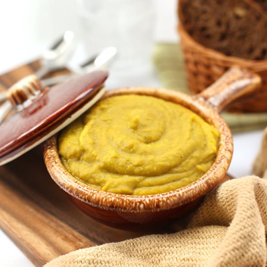 Healthy Split Pea Soup - Recipe photo by TheHealthyMaven