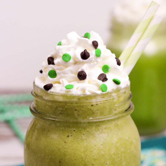 Skinny & Healthy Shamrock Shake - Recipe photo by RunninginaSkirt