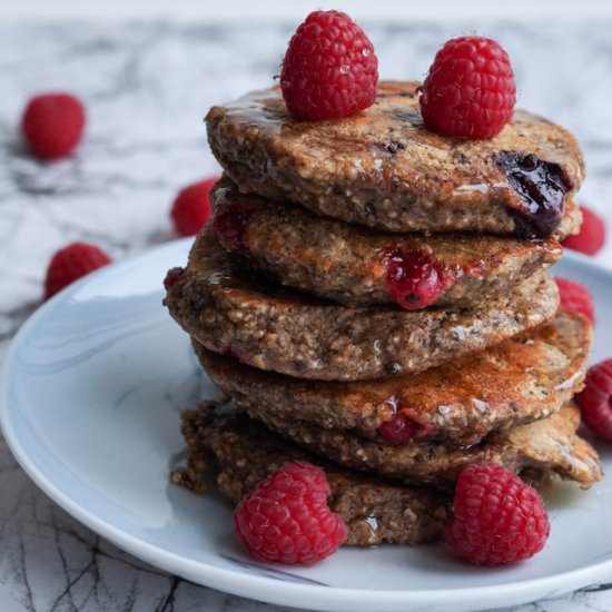 Pancakes with Berries - Recipe photo by Stinnagm