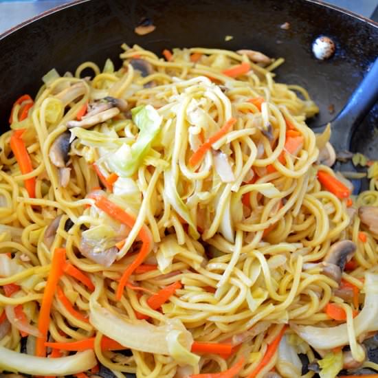 Easy Chinese Chow Mein - Recipe photo by goodmorningcali