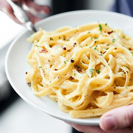 Healthy Alfredo Sauce - Recipe photo by showmetheyummy