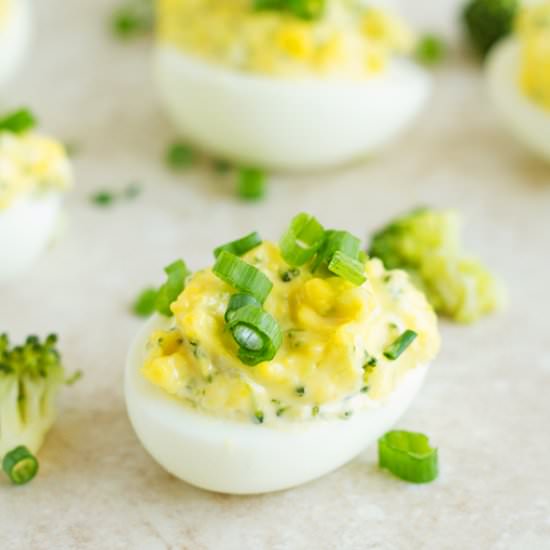Broccoli & Mayo Easy Deviled Eggs - Recipe photo by ilonaspassion