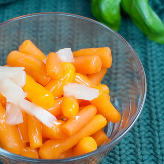 Steamed Carrots with Pineapple Sauce - Recipe photo by Roht