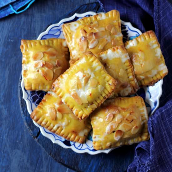 Mava & Nuts Pop Tarts - Recipe photo by easyfoodsmith